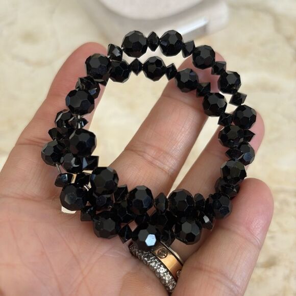 NWT R. J. Graciano Gold Tone & Black Stones Necklace & Bonus Bracelet - Picture 6 of 7